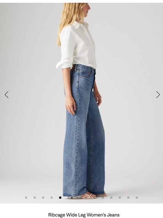 Levi's Denim - Levi's Ribcage Wide Leg Jeans in Medium Blue